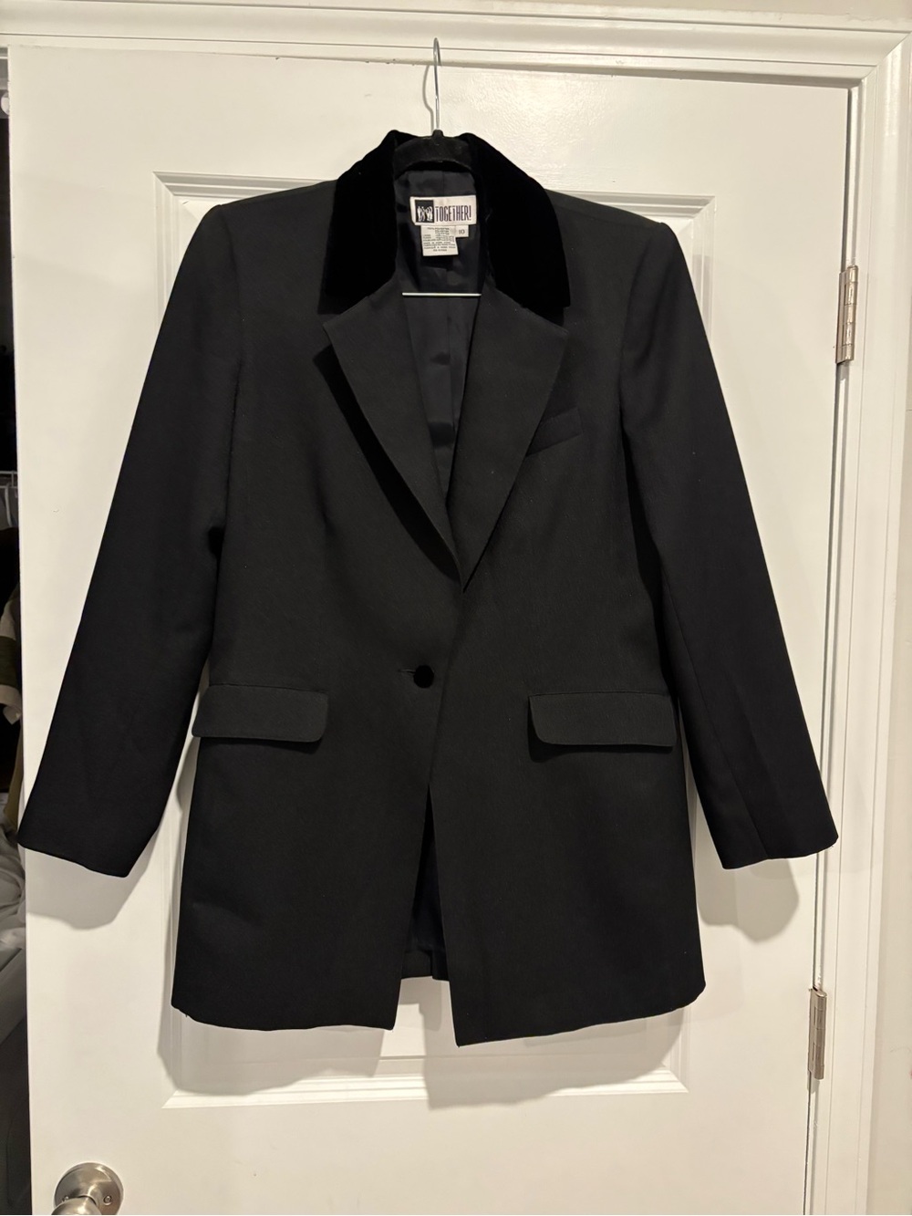 Vintage velvet collar blazer